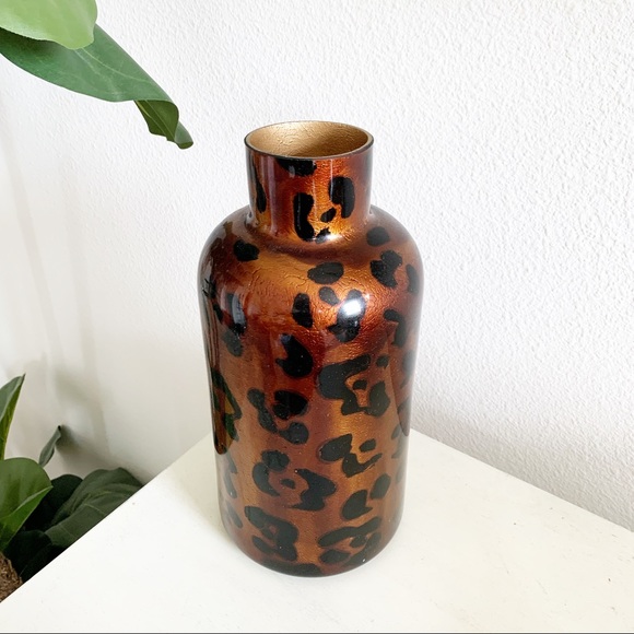 Leopard Glass Painted Tall Vase - Picture 3 of 4